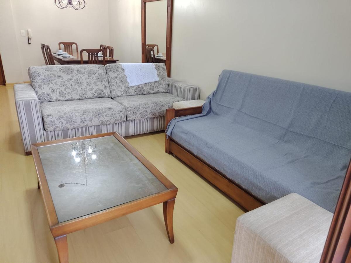 Apartamento Ensolarado No Centro De Gramado Apartment Bagian luar foto