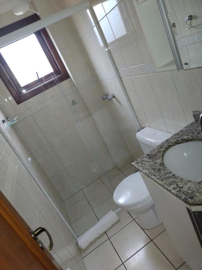 Apartamento Ensolarado No Centro De Gramado Apartment Bagian luar foto