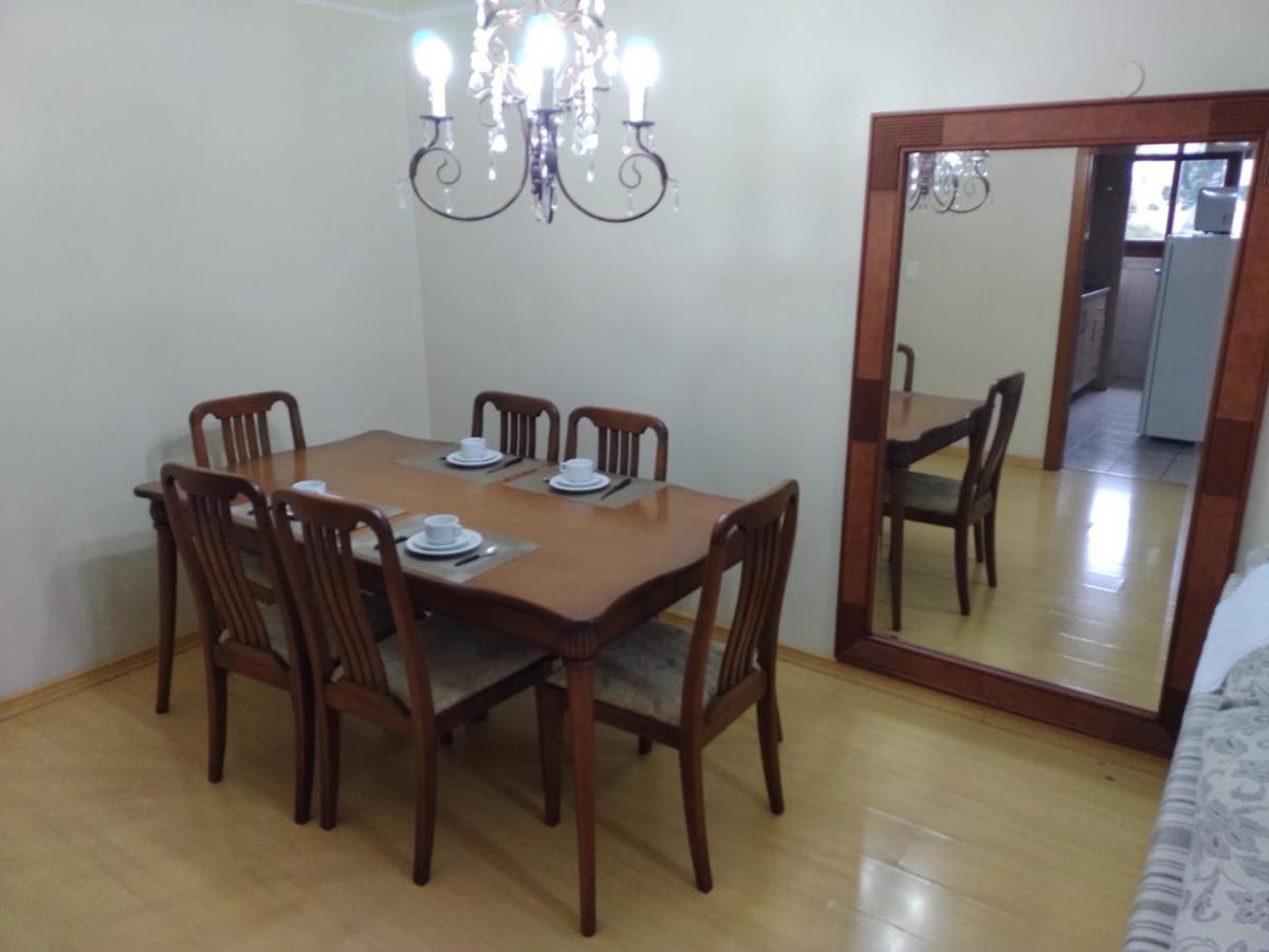Apartamento Ensolarado No Centro De Gramado Apartment Bagian luar foto