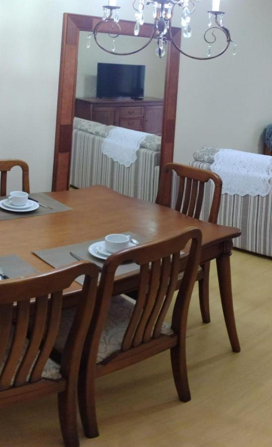 Apartamento Ensolarado No Centro De Gramado Apartment Bagian luar foto